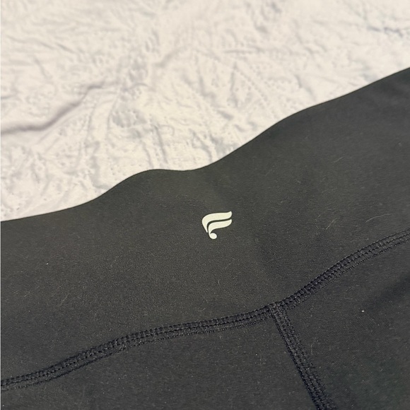 PureLuxe by Fabletics Flare Leggings – Women’s Size XL - Picture 7 of 11